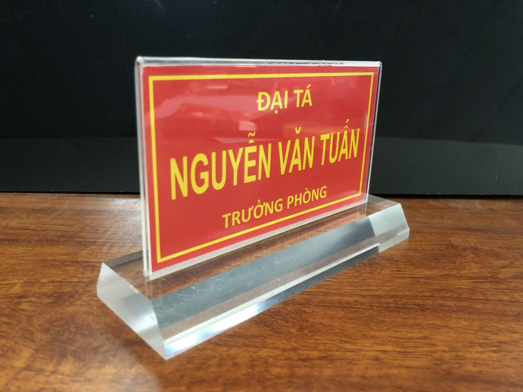 bien-ten-quan-doi-de-ban