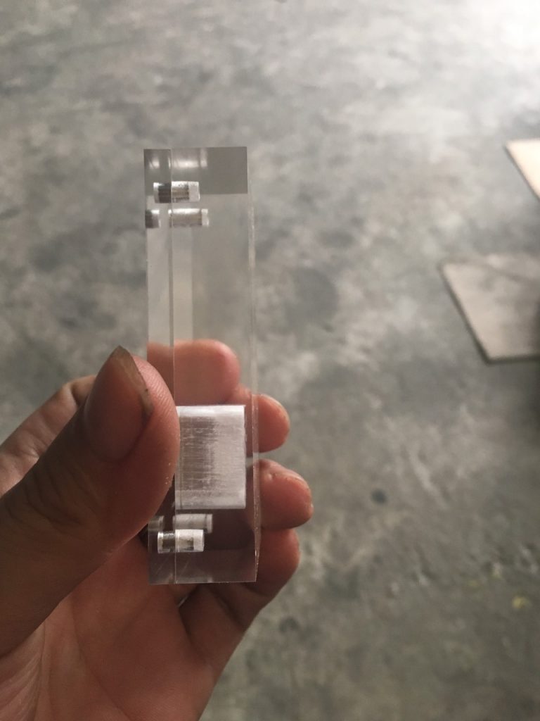 ảnh chụp hộp đá quý