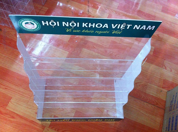 ảnh sản phẩm kệ trưng bày nhìn từ trên