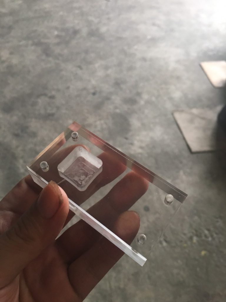 hình ảnh thực tế hộp đá quý mica